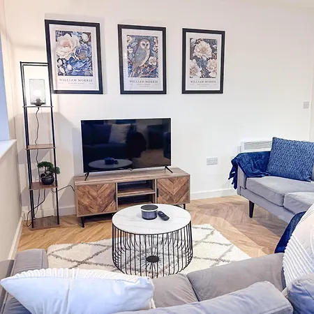 Daire Stylish 2 Bed 2 Bathroom Free Parking & Fast Wifi Leeds (West Yorkshire)